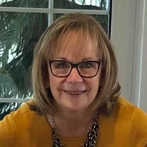 Meet your Posher, Lauri